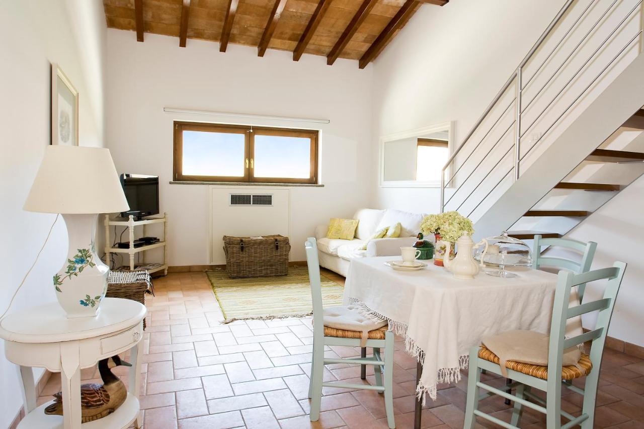 Agriturismo Potrero Grande Sul Lago Di Martignano Con Spiaggia Campagnano Di Roma Extérieur photo